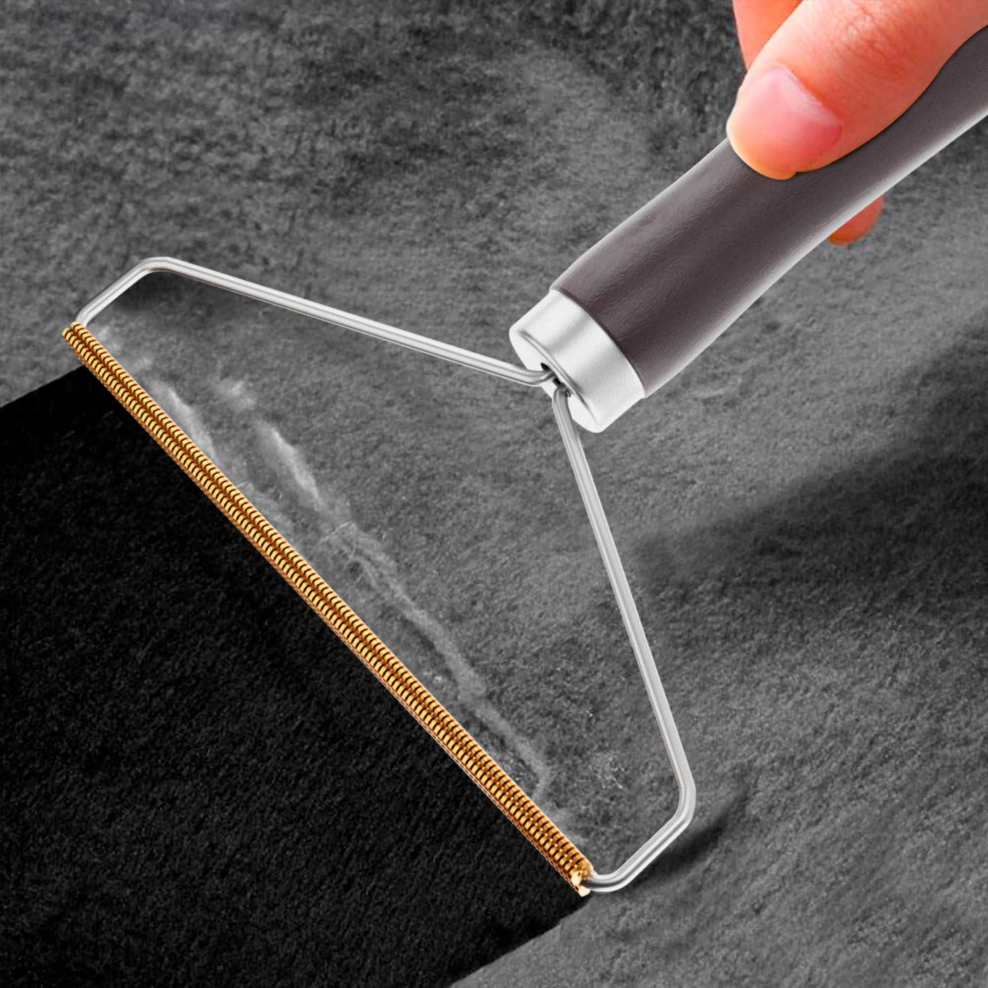 Pet Hair Remover Tool for Furniture Reusable Copper Teeth Wooden Handle Pet Hair Remover Tool for Furniture Reusable Copper Teeth Wooden Handle